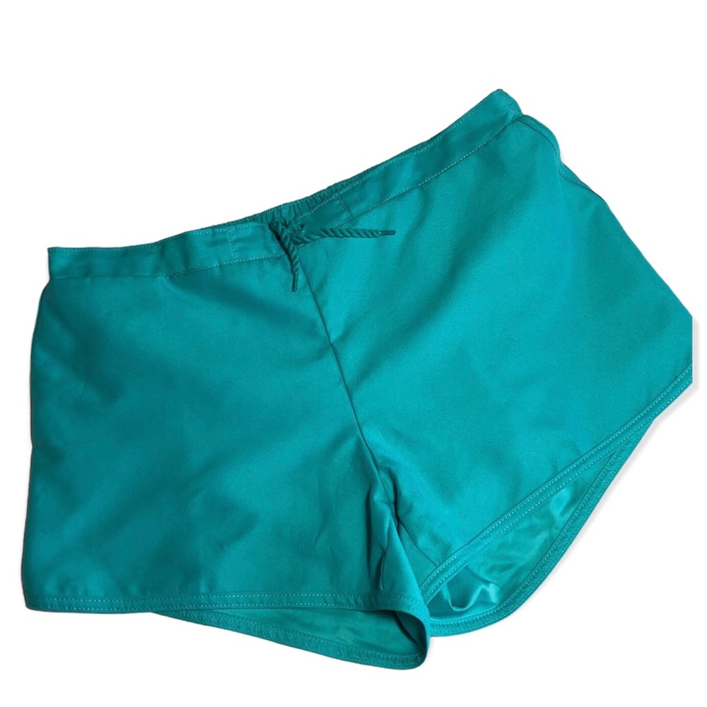 LANDS END Green women’s shorts Sz‎ XL